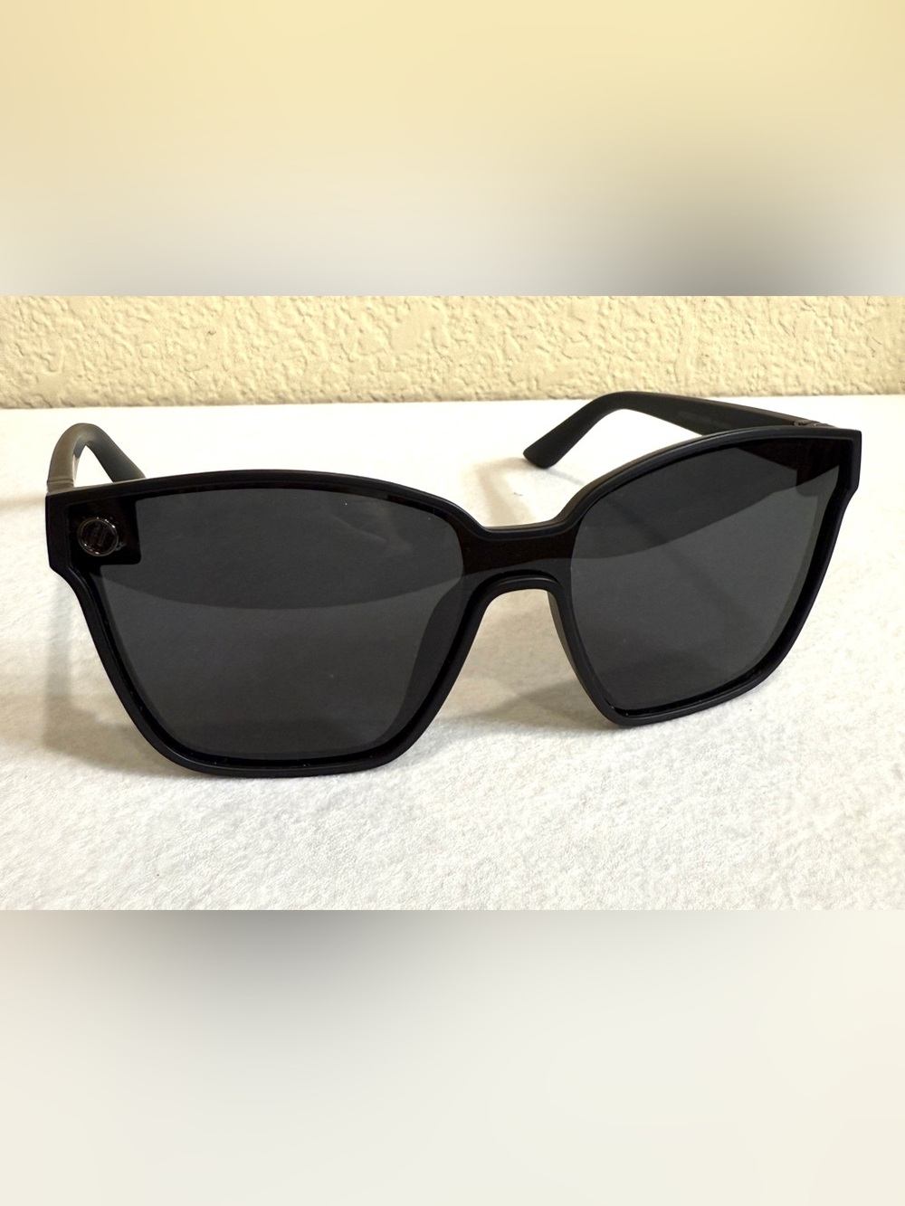 Blenders Buttertron Voodoo Vixen Black Polarized Sunglasses Cat Eye